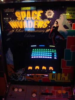 The Golden Age of the Video Game Arcade : Space Invaders. Source : Jack Acecroft