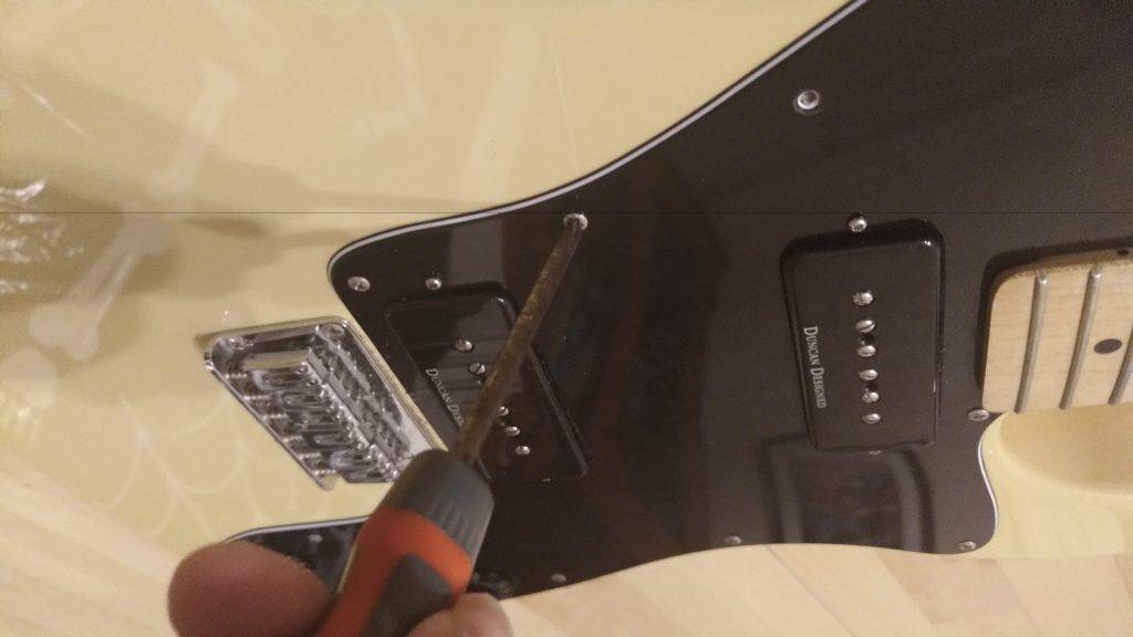 Guitar Pickups: How to upgrade them for FREE! The Blogging Musician @ adamharkus.com