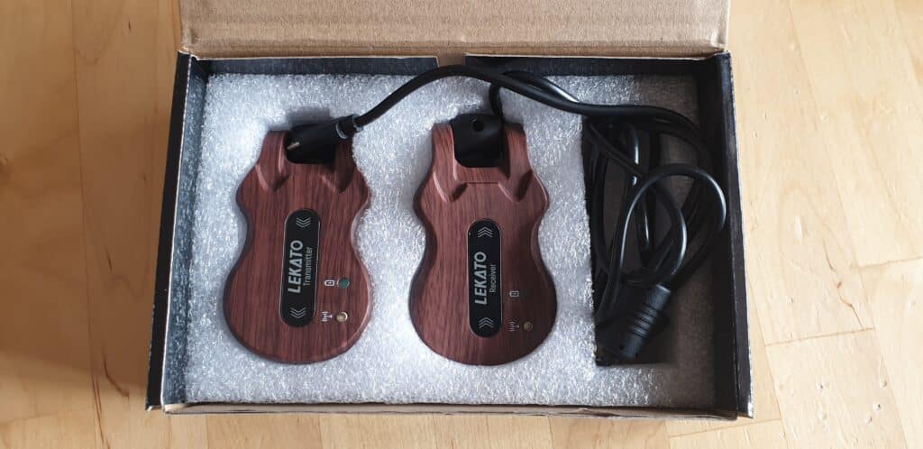 Lekato WS-50 Wireless Guitar System Review. The Blogging Musician @ adamharkus.com