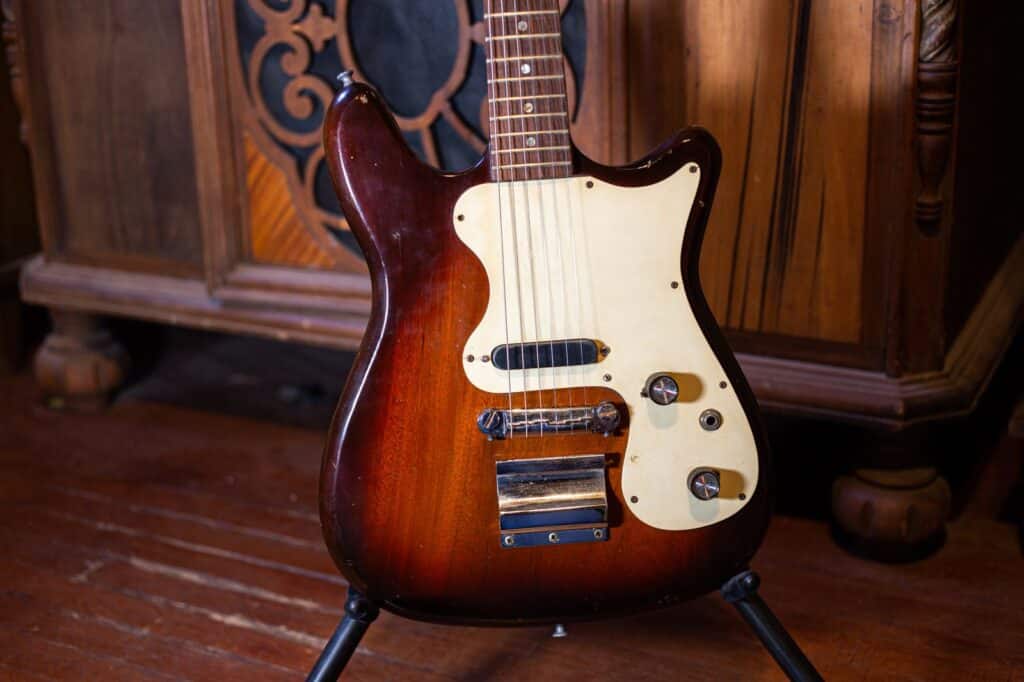 5 Affordable Vintage Guitar Models That Punch Above Their Weight